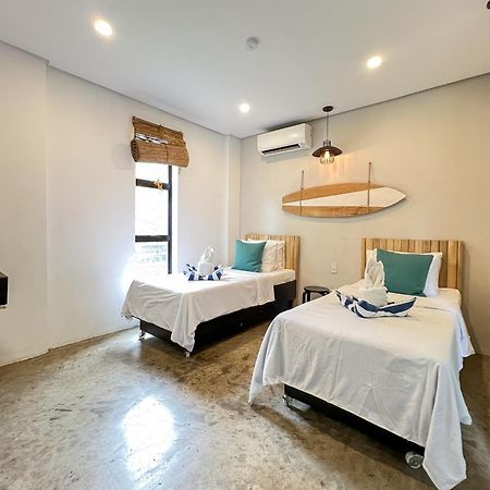 Готель Siargao Bed And Brewery Хенераль-Луна Екстер'єр фото