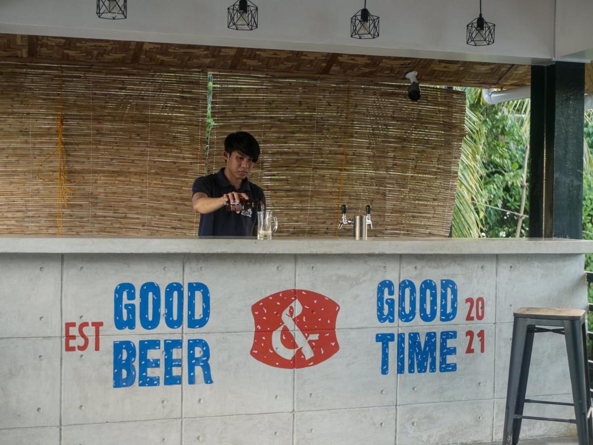 Готель Siargao Bed And Brewery Хенераль-Луна Екстер'єр фото
