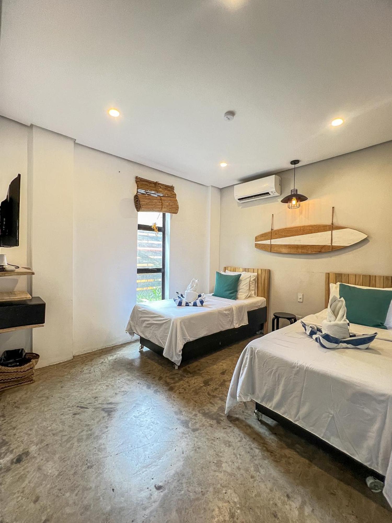 Готель Siargao Bed And Brewery Хенераль-Луна Екстер'єр фото