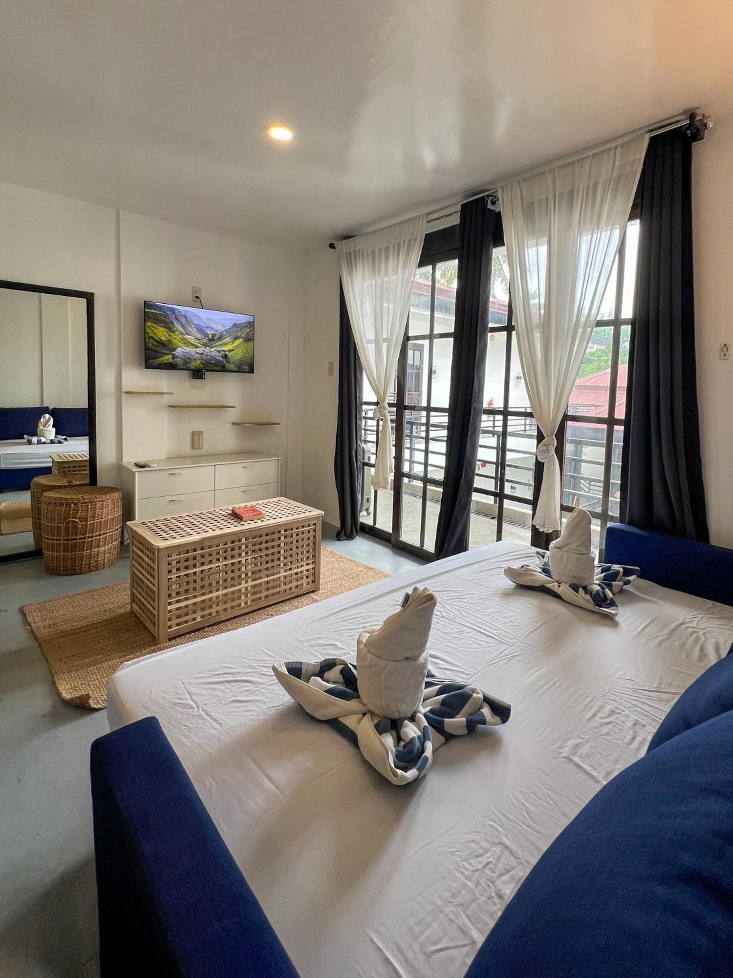 Готель Siargao Bed And Brewery Хенераль-Луна Екстер'єр фото