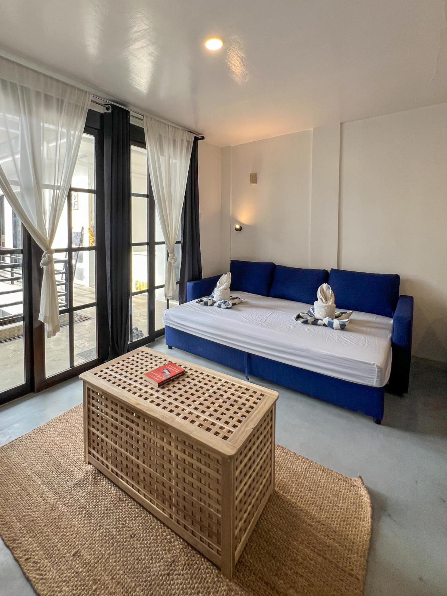 Готель Siargao Bed And Brewery Хенераль-Луна Екстер'єр фото